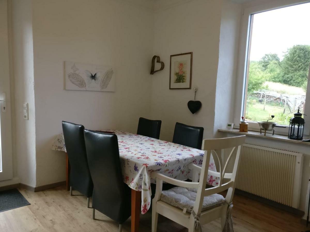Katharina Ferienwohnung Am Eifelsteig Neroth Dış mekan fotoğraf
